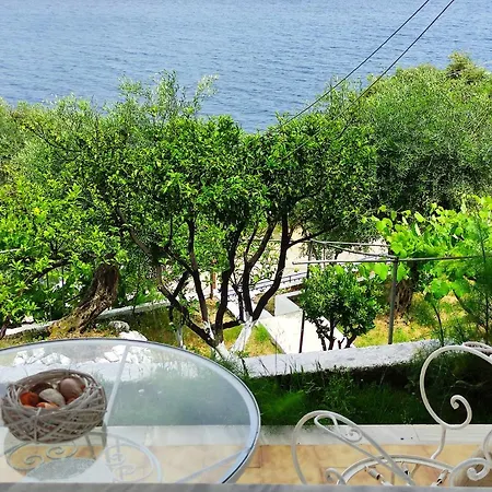 Blue And White 1 * Benitses (Corfu)