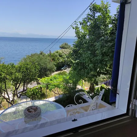 Blue And White 1 * Benitses (Corfu)
